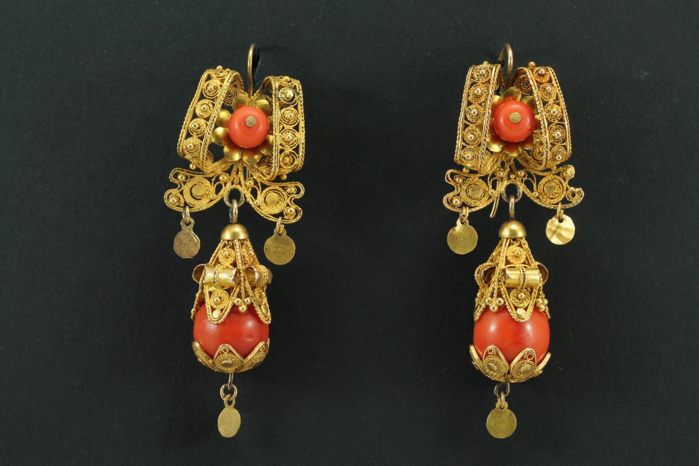 antique coral earrings - Precious 